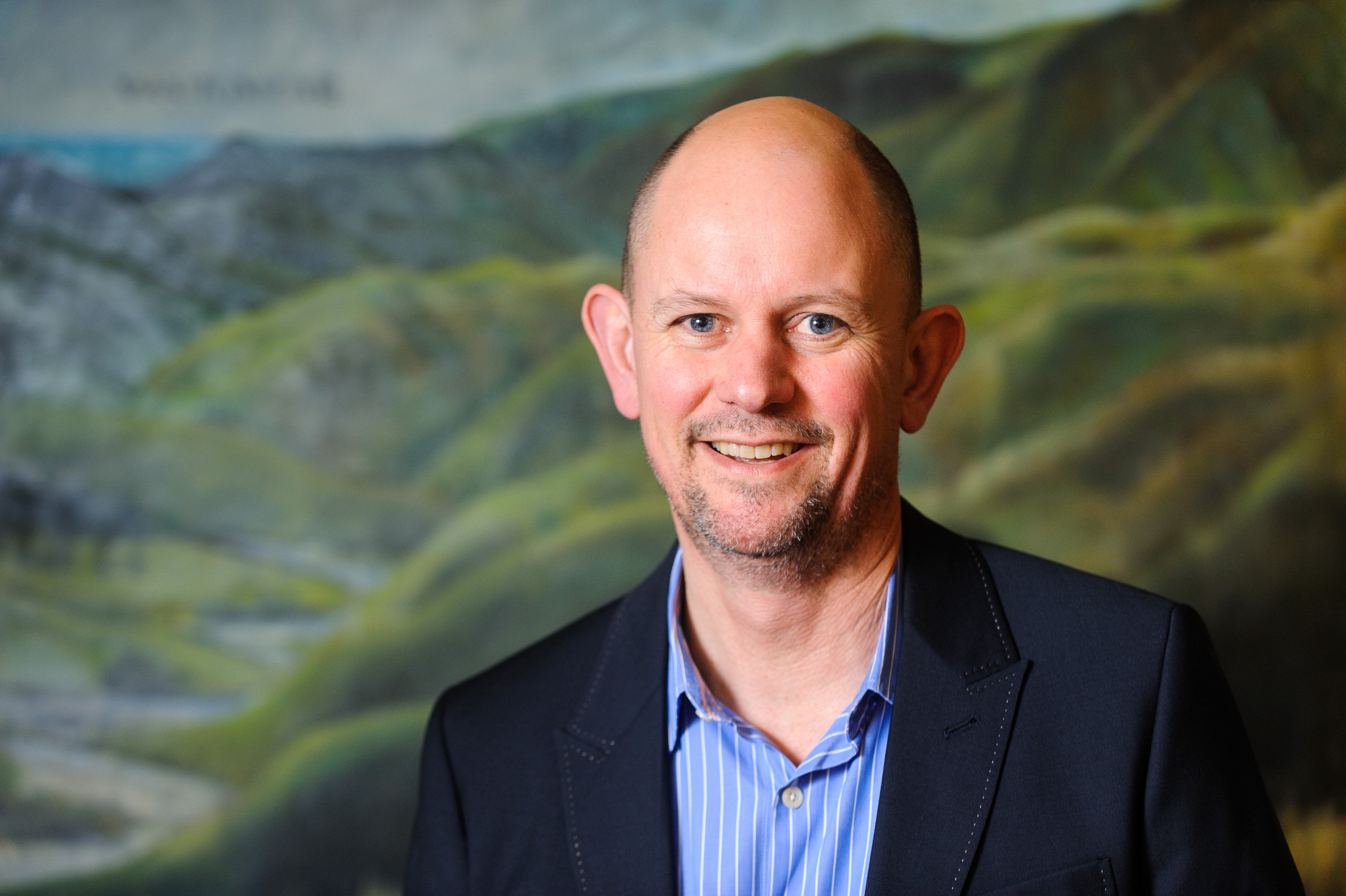 Wayne Mcnee LIC CE