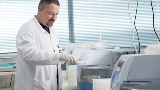 DNA lab technician